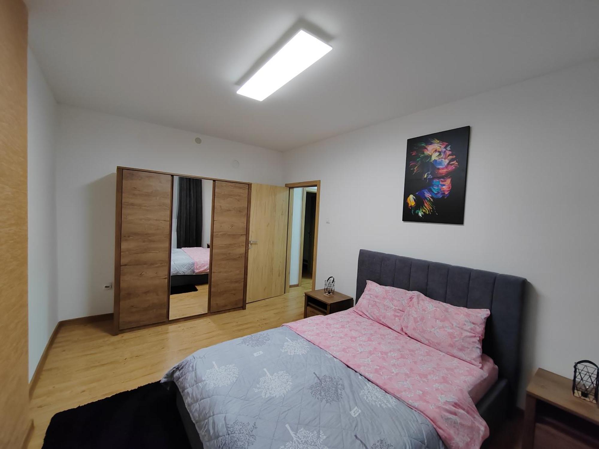 Golden Royal Apartment Крагуевац Екстериор снимка