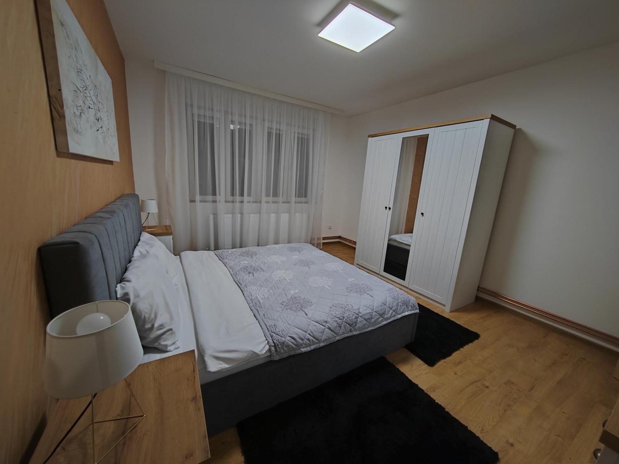 Golden Royal Apartment Крагуевац Екстериор снимка